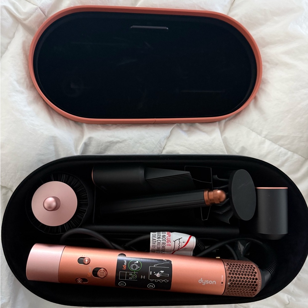 Dyson Airwrap i.d.™ Multi-Styler Curly+Coily (Amber Silk) – Brand New, Open Box
